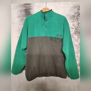 Patagonia men's medium synchilla snap t fleece.